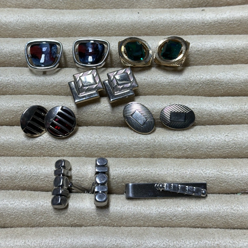Elegant Silver and Gold Cufflinks Set